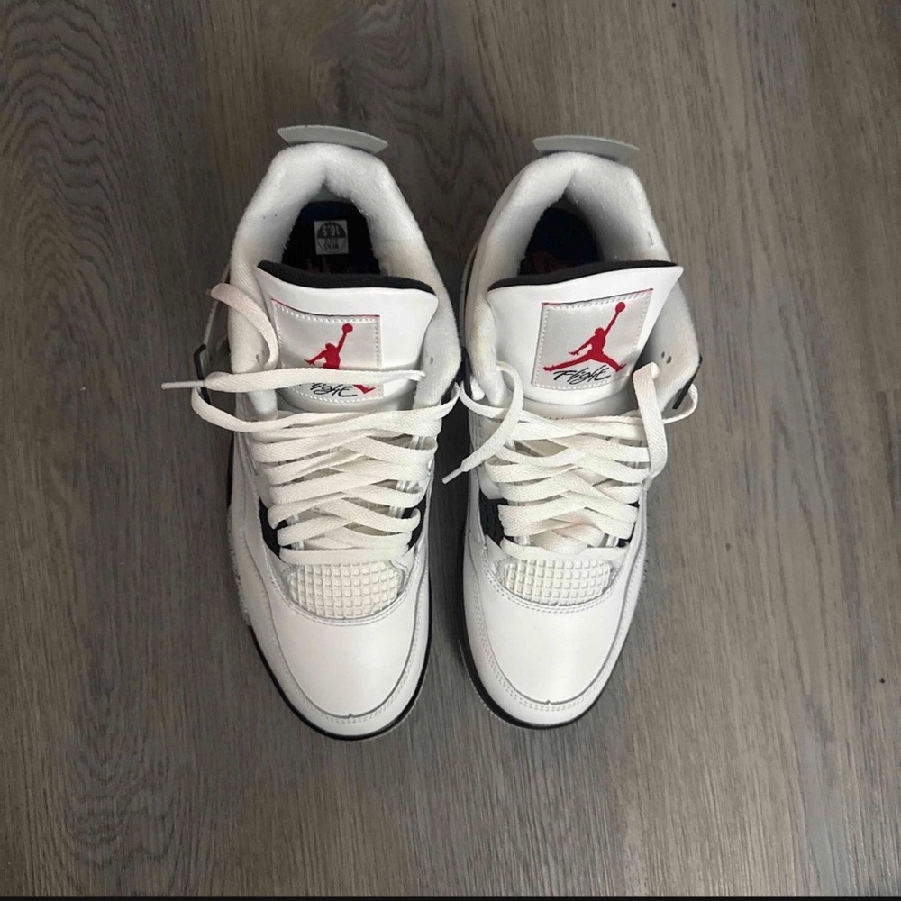 Air Jordan 4 Retro OG
'White Cement' 2025